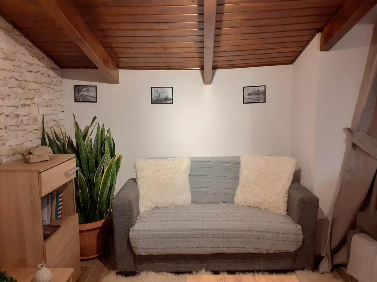 Апартаменты The View Attic Янина Экстерьер фото